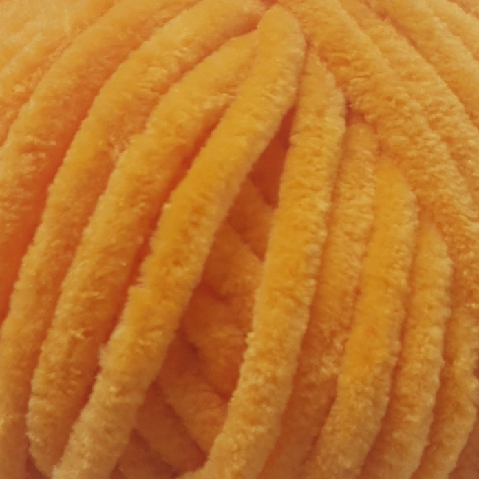Cygnet Yarns - Jellybaby Chenille - Chunky - 100g Ball - 010 Butterscotch