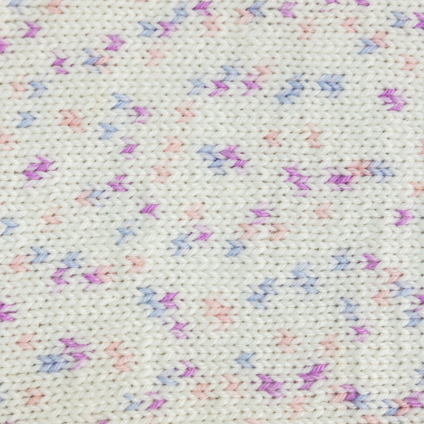 www.thewoolshop.net Emu Yarns - Treasure Little Dots - DK - 50g Ball - 005 Little Bo Peep