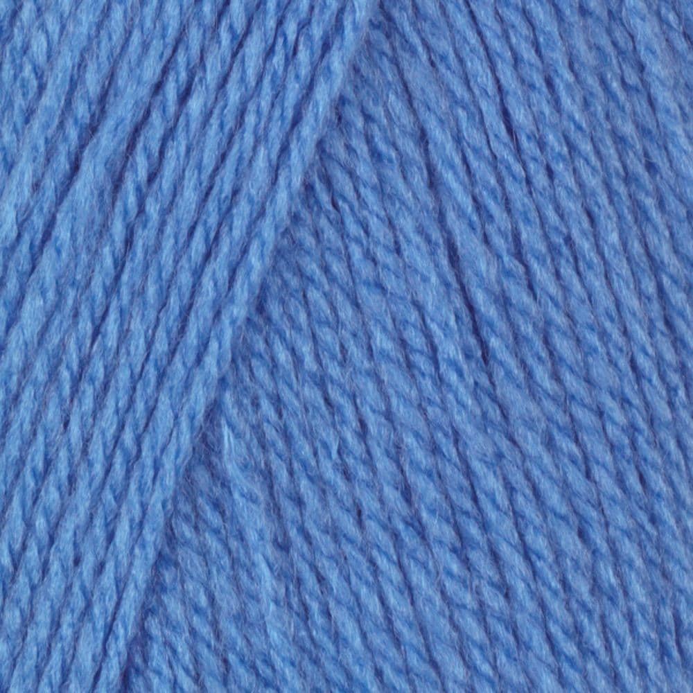 Robin DK Double Knit Yarn – Madonna Blue (033) – 100g Ball