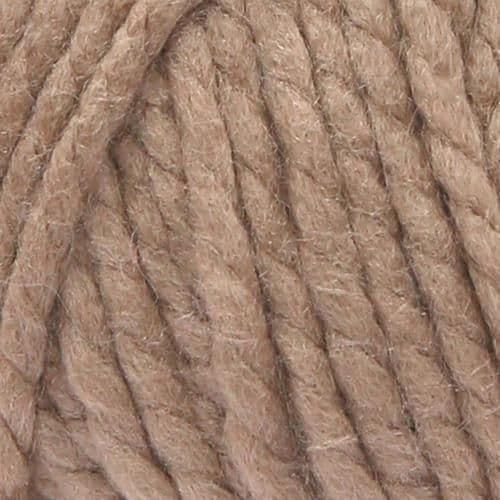 Robin Super Chunky Yarn β Latte (142) β 100g Ball