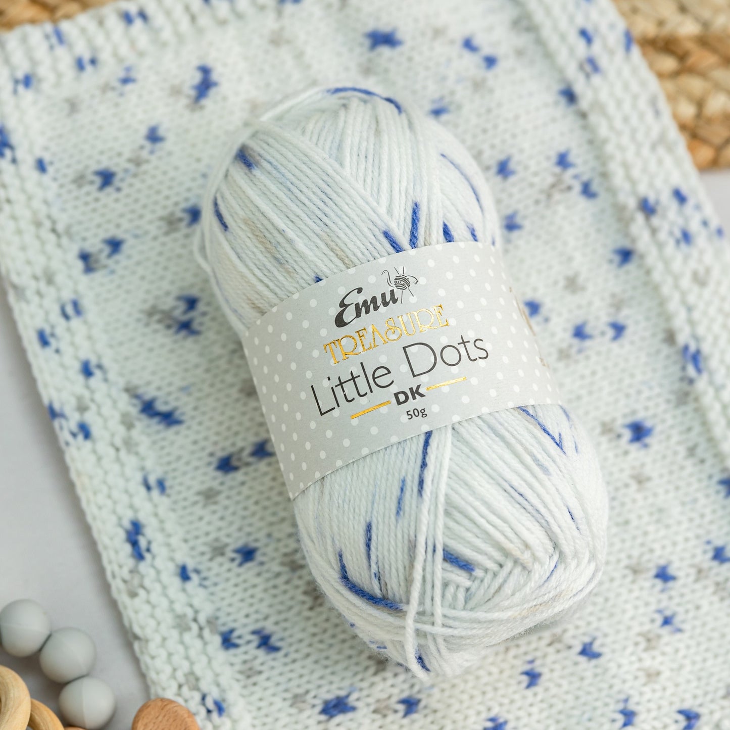 Emu Yarns - Treasure Little Dots - DK - 50g Ball - 002 Twinkle Twinkle
