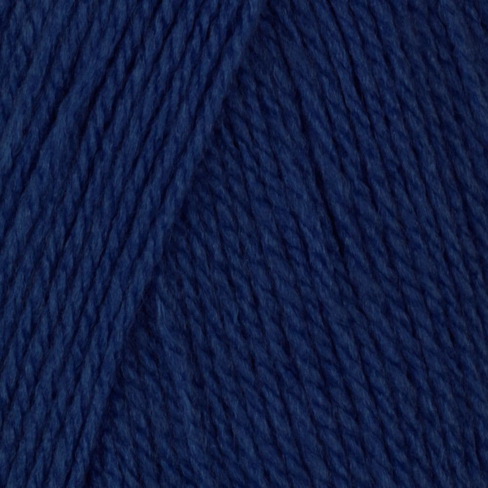 Robin DK Double Knit Yarn – Storm Blue (132) – 100g Ball