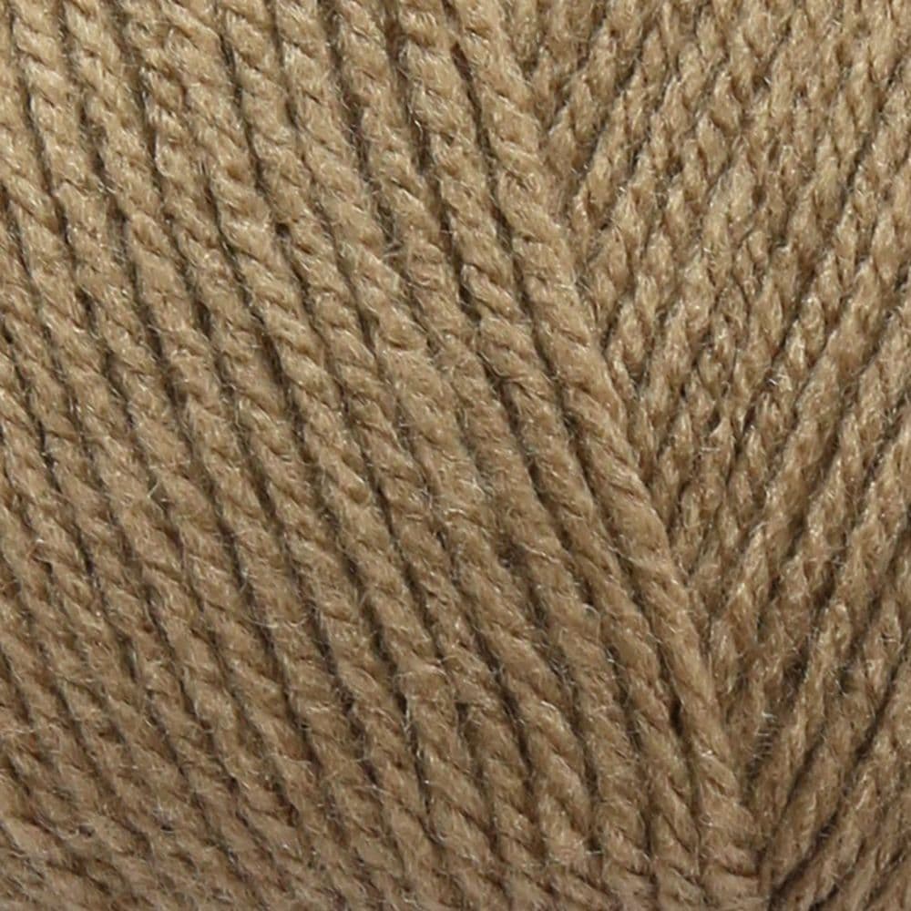 Robin DK Double Knit Yarn – Latte (142) – 100g Ball